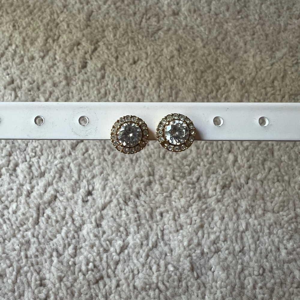 Elegant Gold Stud Earrings